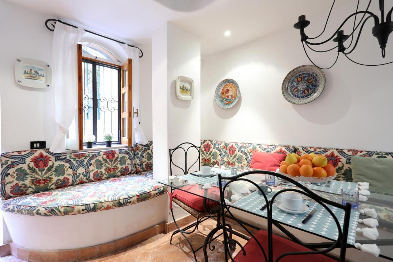Porta Catania & Duomo Cozy Apartment Taormina Luaran gambar